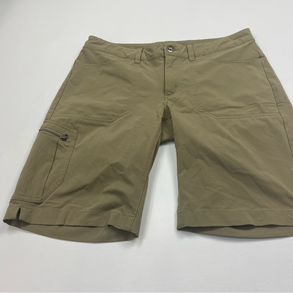 Patagonia Khaki Cargo Nylon Shorts Size 6